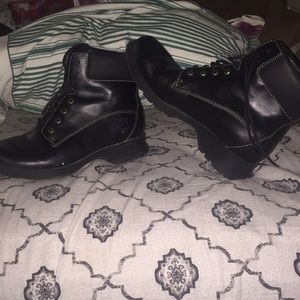 Timberland Waterproof Black Boots !!